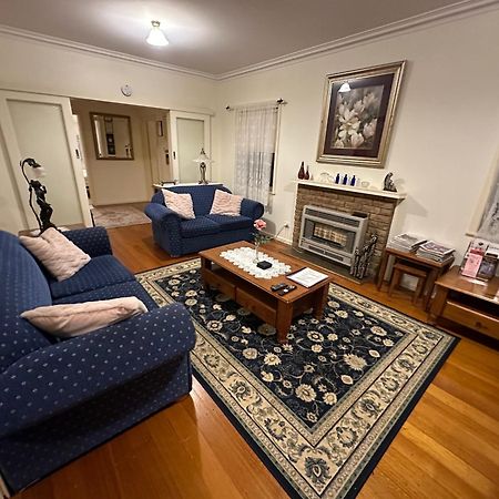 Admurraya House Bed & Breakfast Рутерґлен Екстер'єр фото