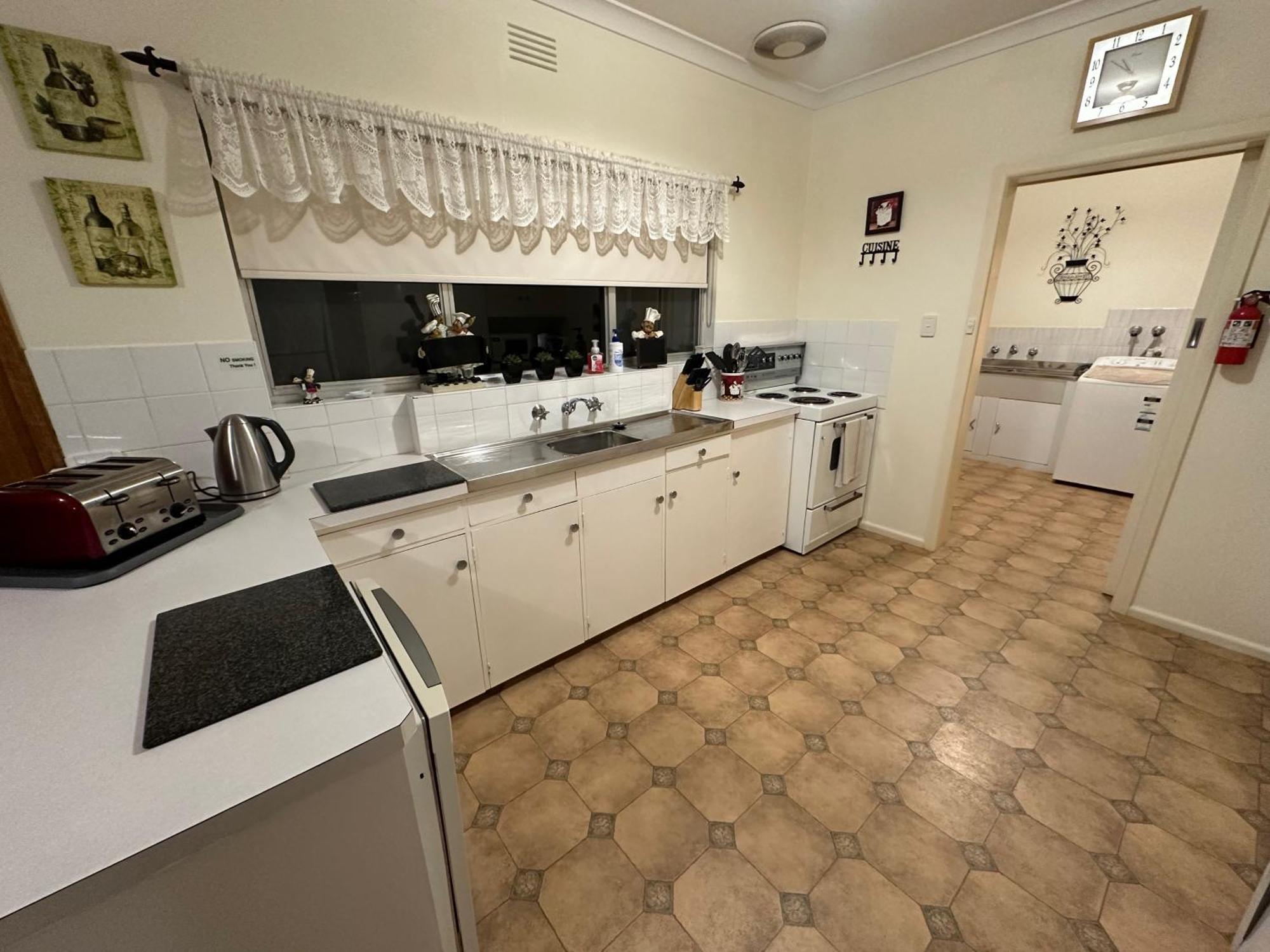 Admurraya House Bed & Breakfast Рутерґлен Екстер'єр фото