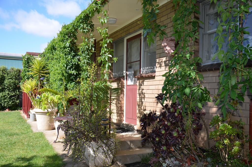 Admurraya House Bed & Breakfast Рутерґлен Екстер'єр фото