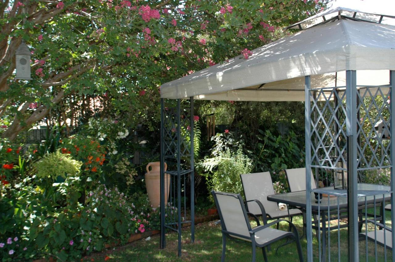 Admurraya House Bed & Breakfast Рутерґлен Екстер'єр фото